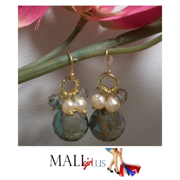 vintage Jewelry - Czech Crystal Fresh Water Pearls , Gold Filled Earrings
